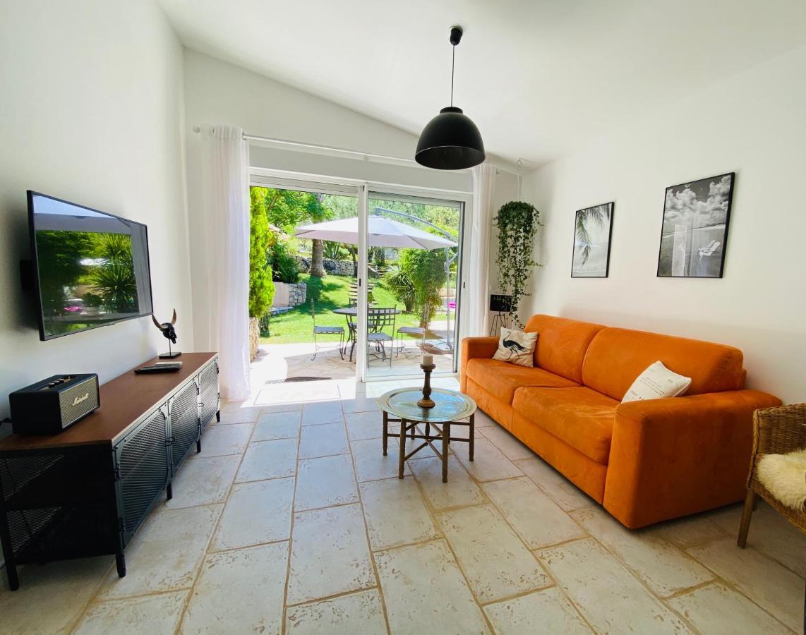 Maison De Vacances Villa Cardabella Le Tignet Екстер'єр фото